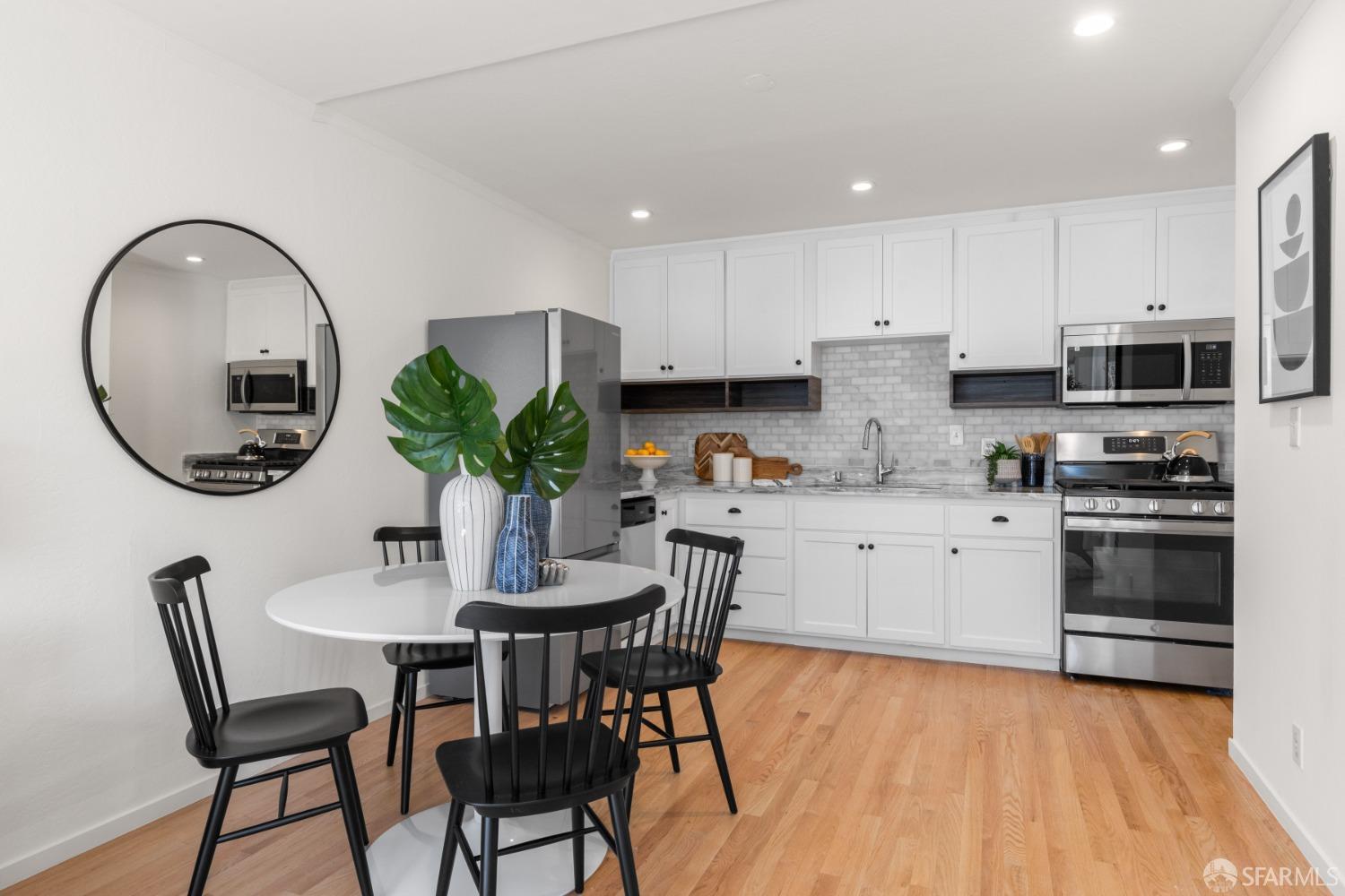 724 Cole Street # 4