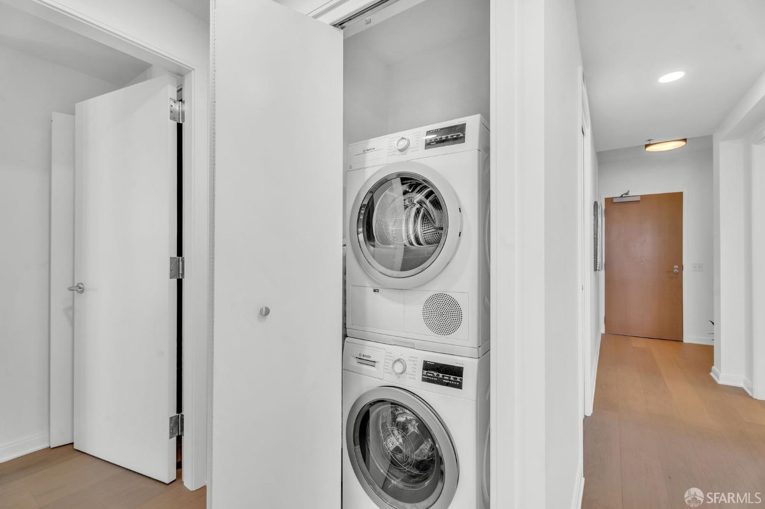 425 1st Street # 3406