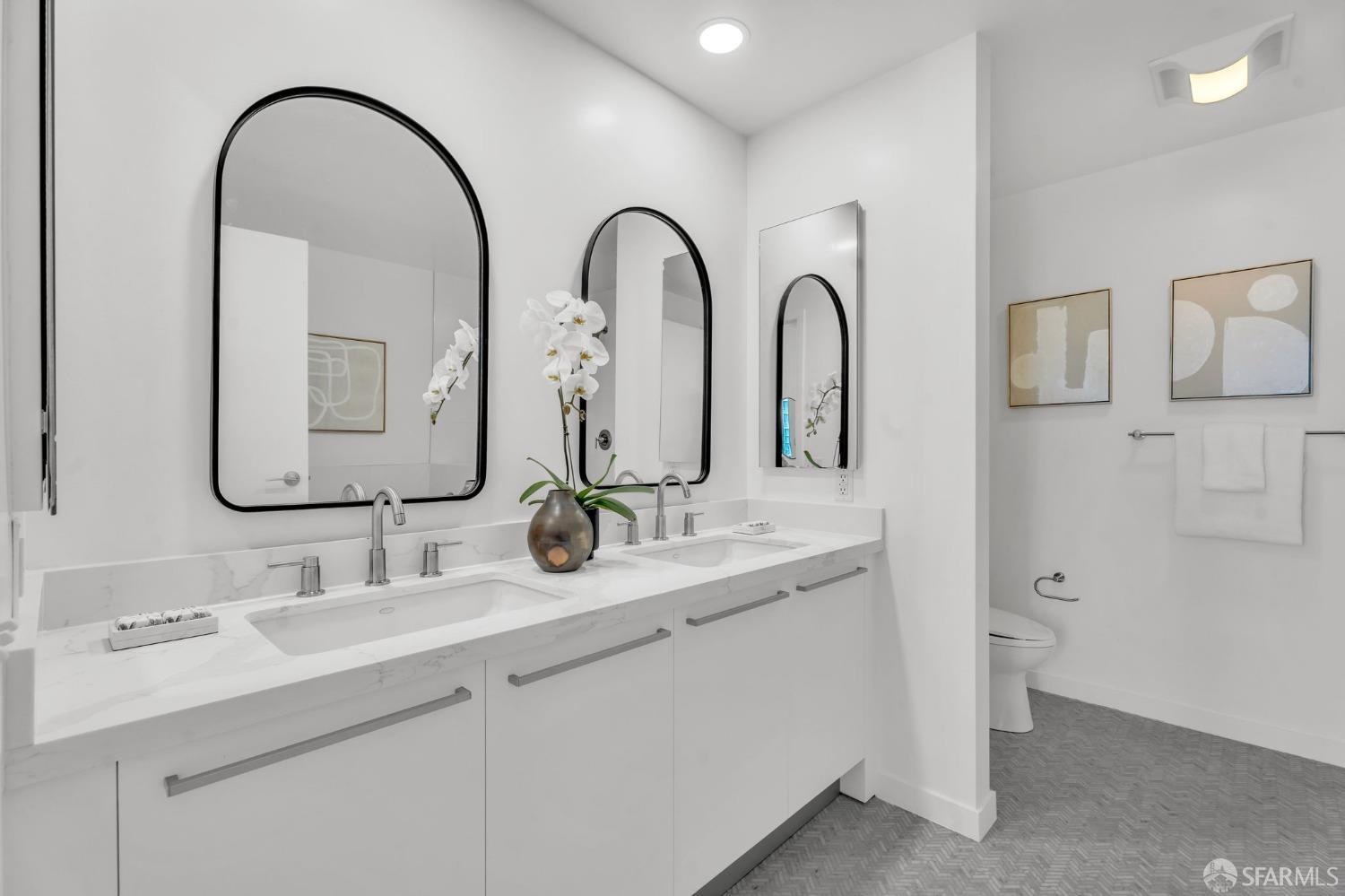 425 1st Street # 3406