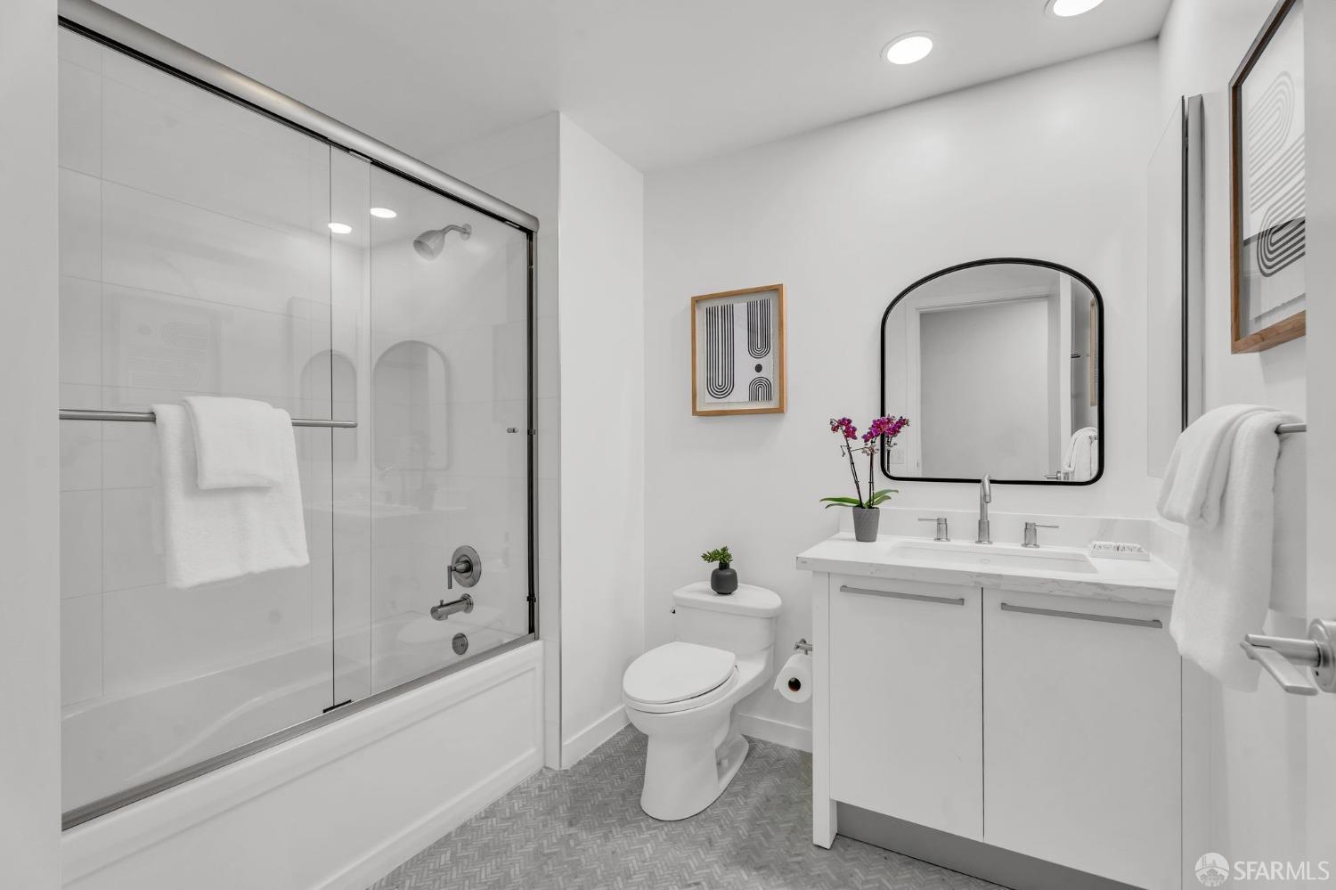 425 1st Street # 3406