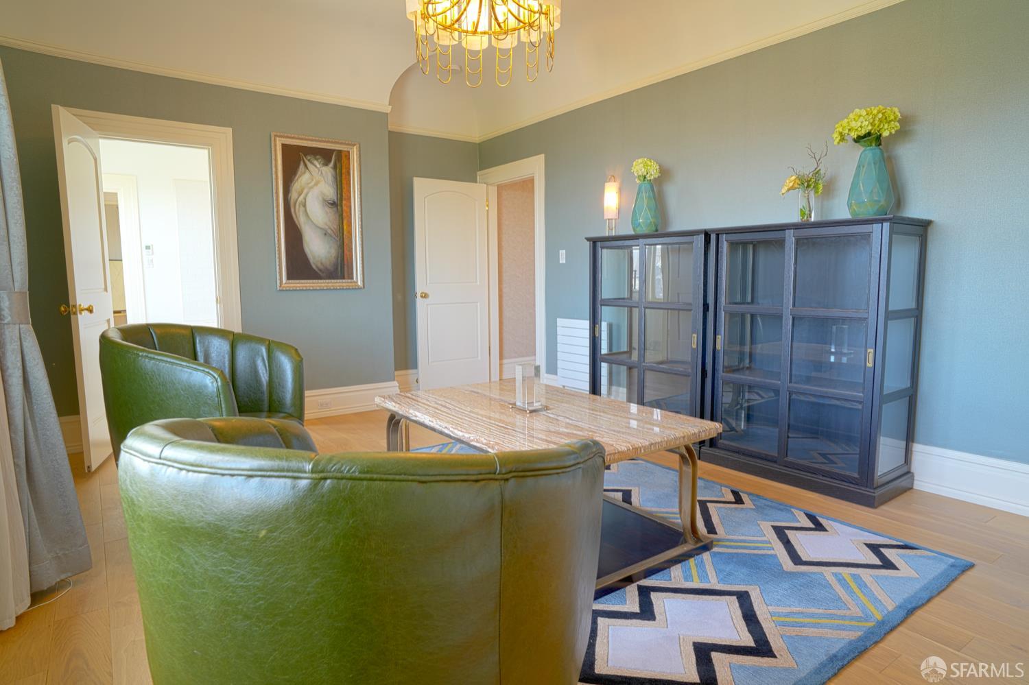 2505 Divisadero Street