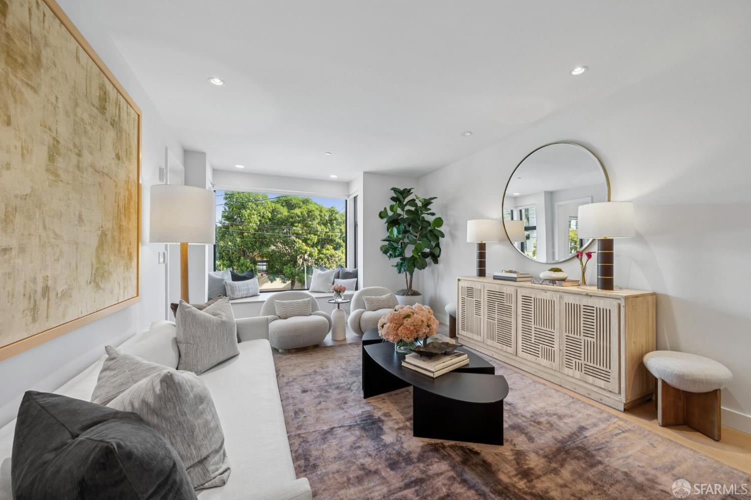 127 Buchanan Street # B