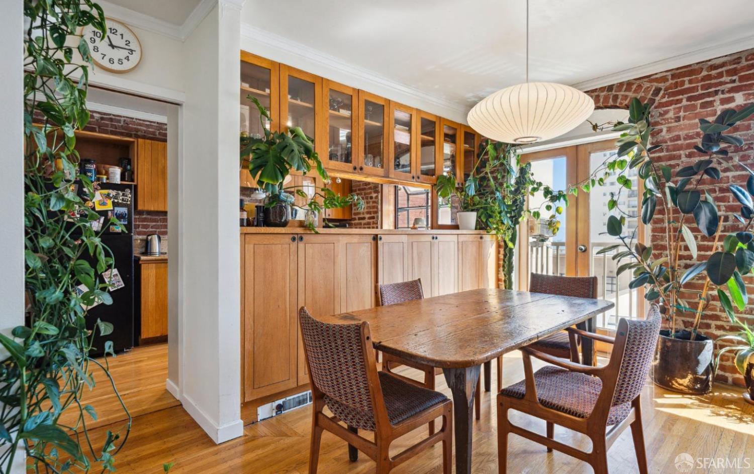 1022 Powell Street # 2