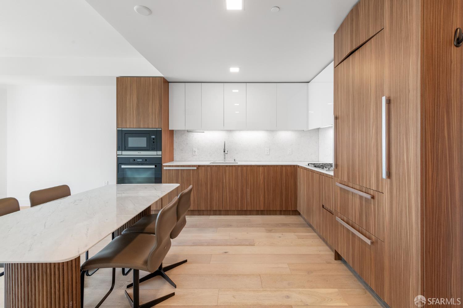 2177 3rd Street # 608
