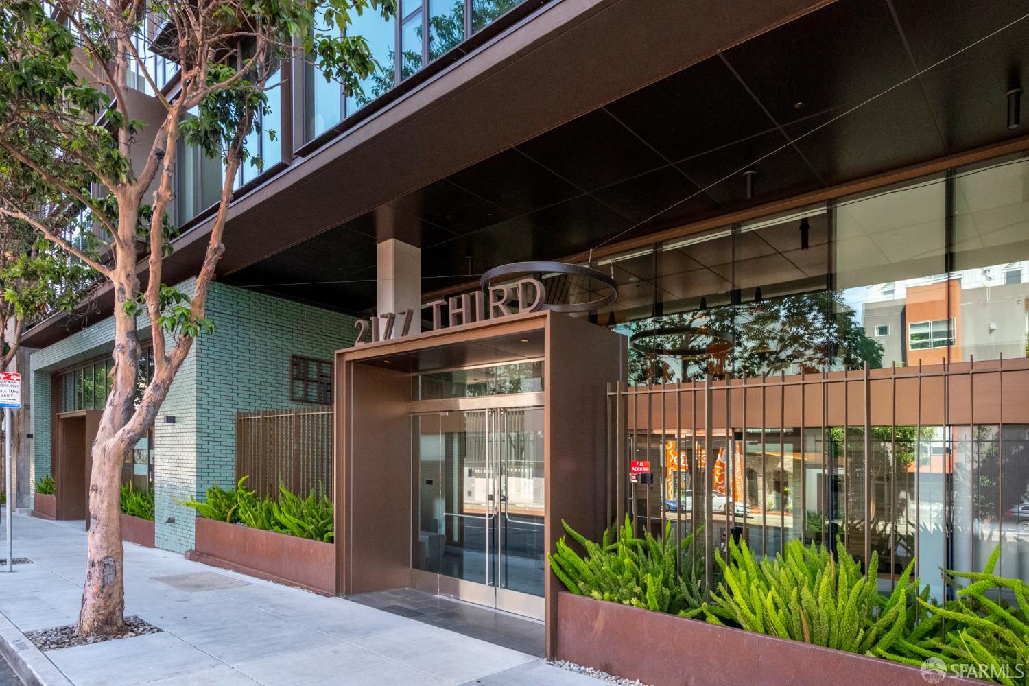 2177 3rd Street # 608