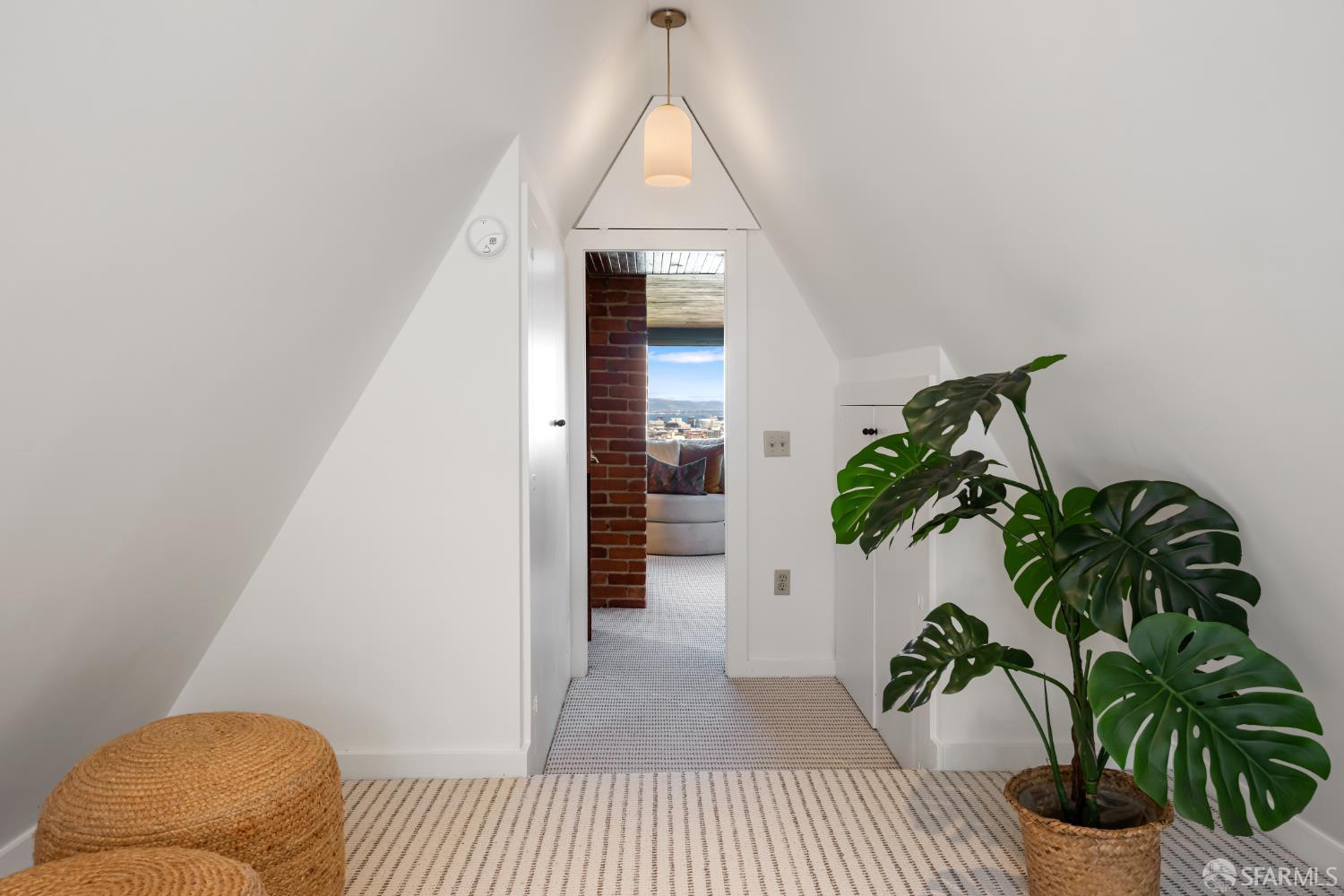 87 Buena Vista Terrace