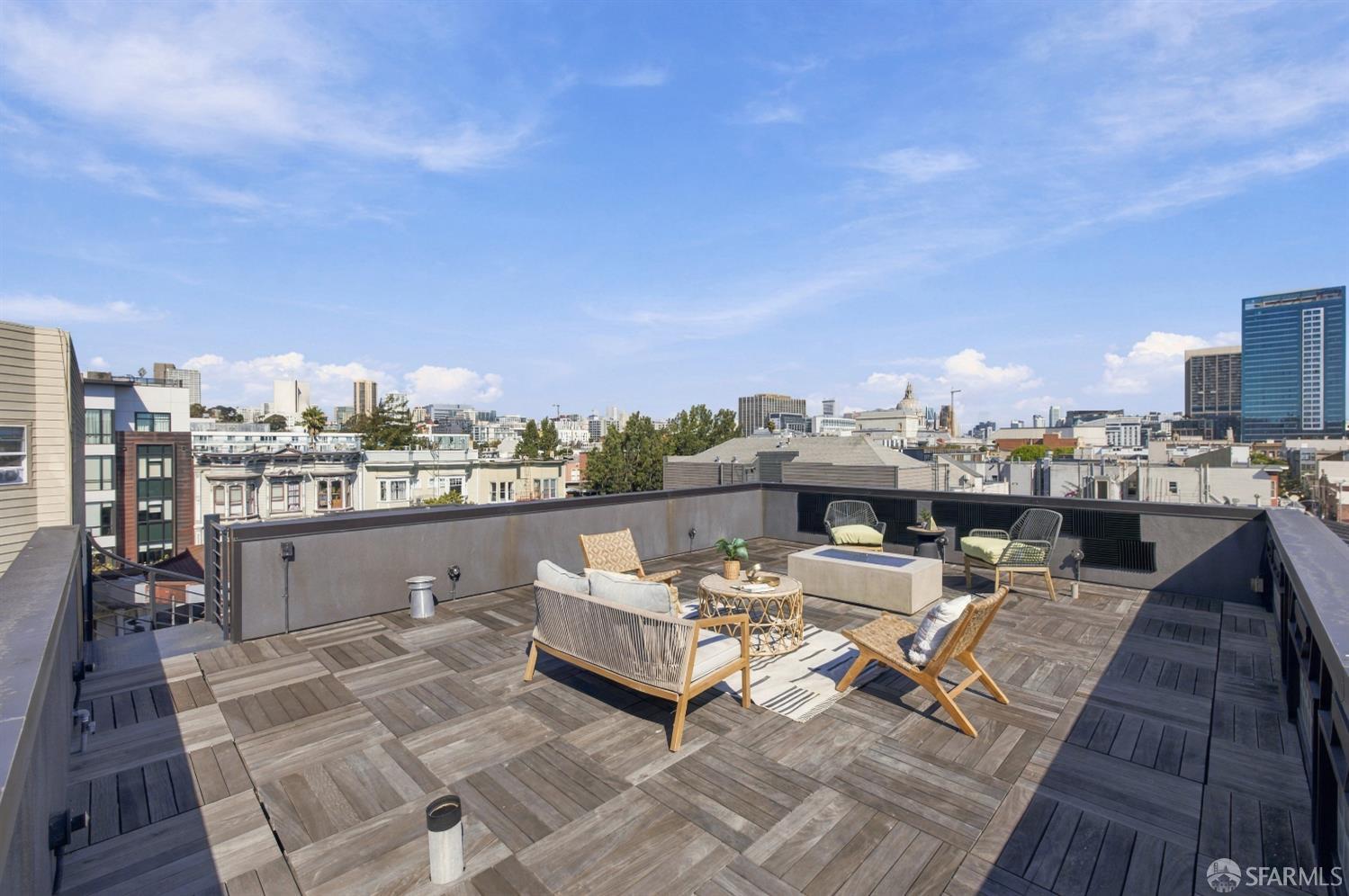 476 Linden Street