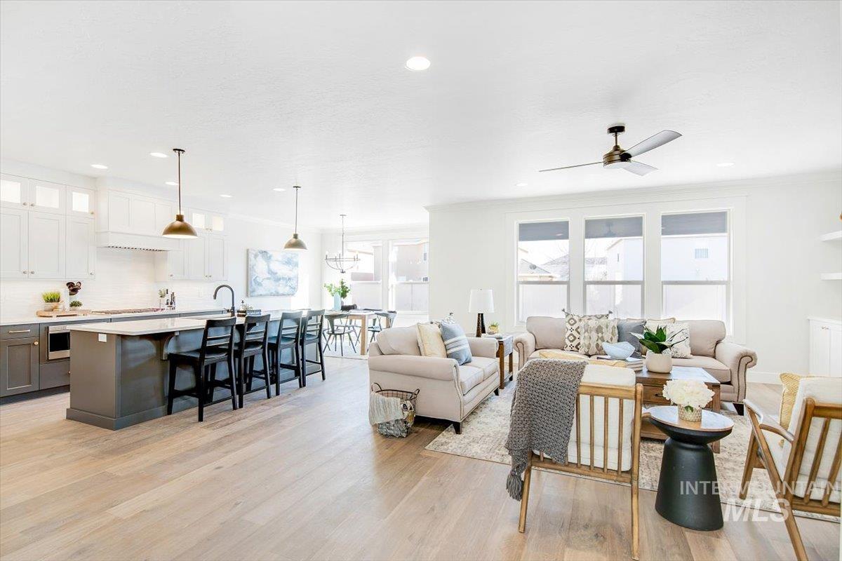977 E Territory Street Unit: GPS not updated use directions