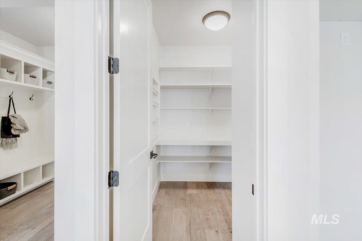 977 E Territory Street Unit: GPS not updated use directions