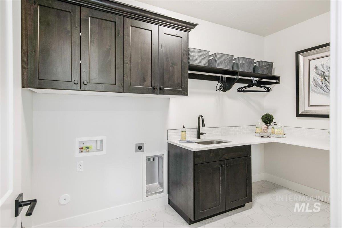977 E Territory Street Unit: GPS not updated use directions