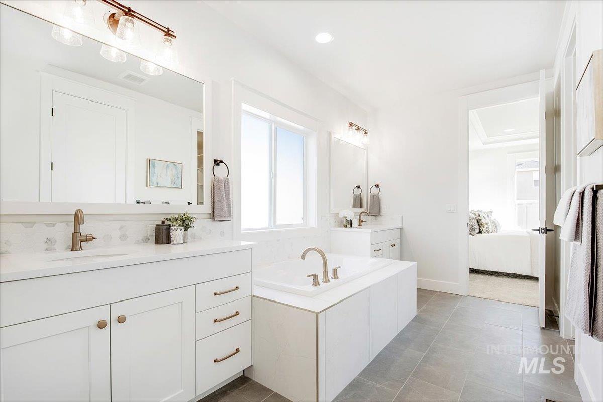 977 E Territory Street Unit: GPS not updated use directions