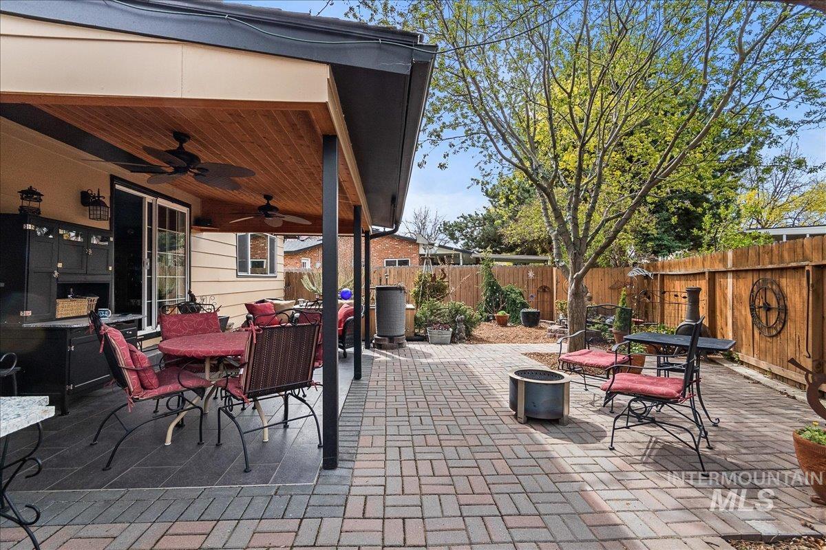 8505 W Stynbrook Drive