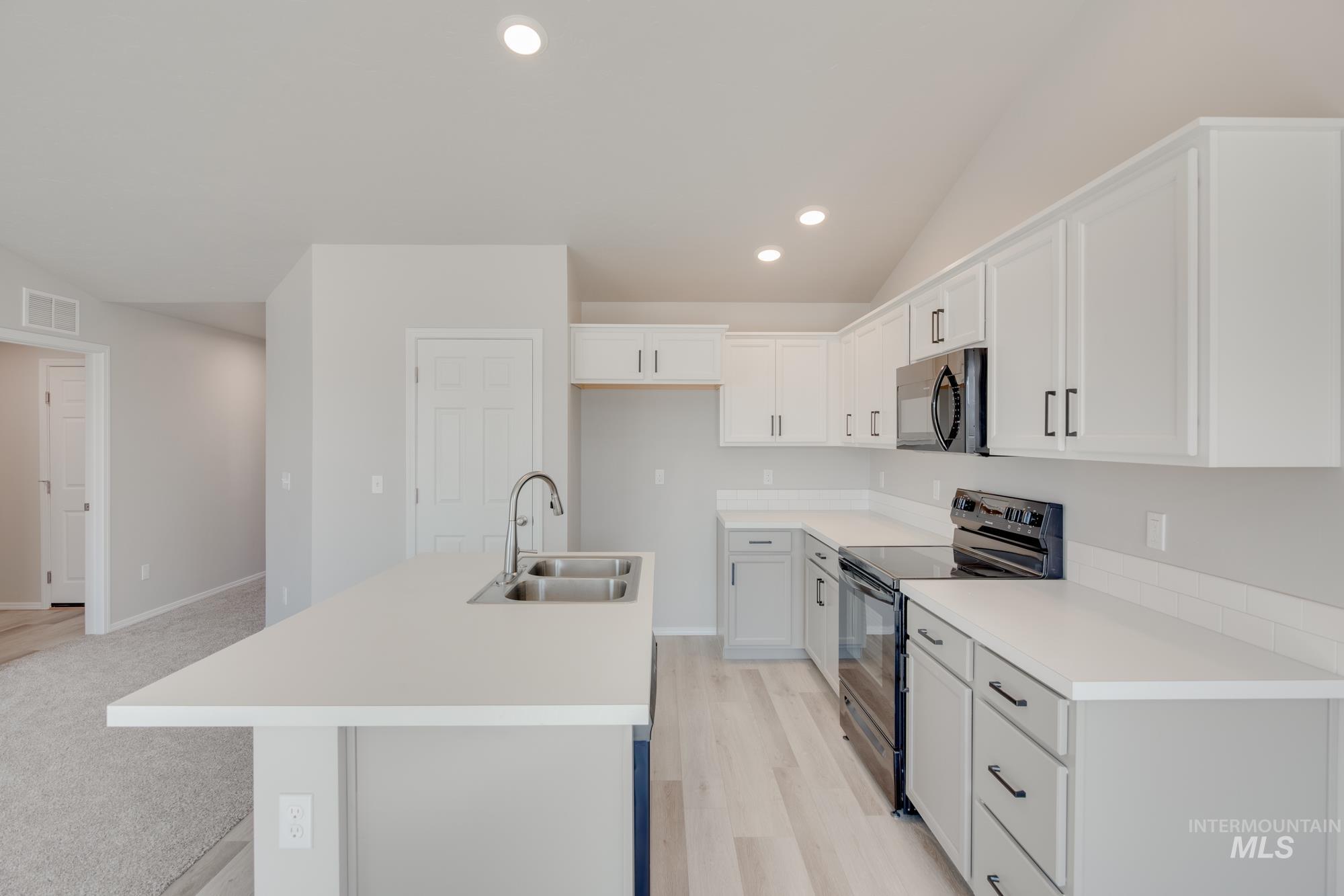 2217 W Trout Lily St