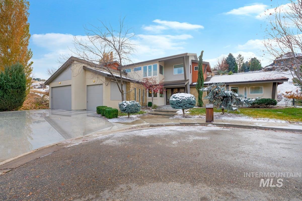 1991 W Axtell Ct.