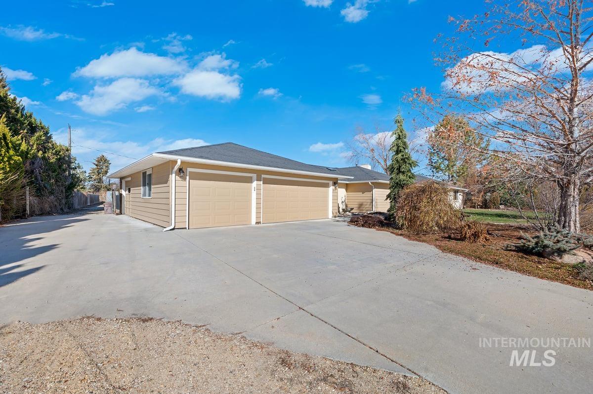 2375 S Millway Dr