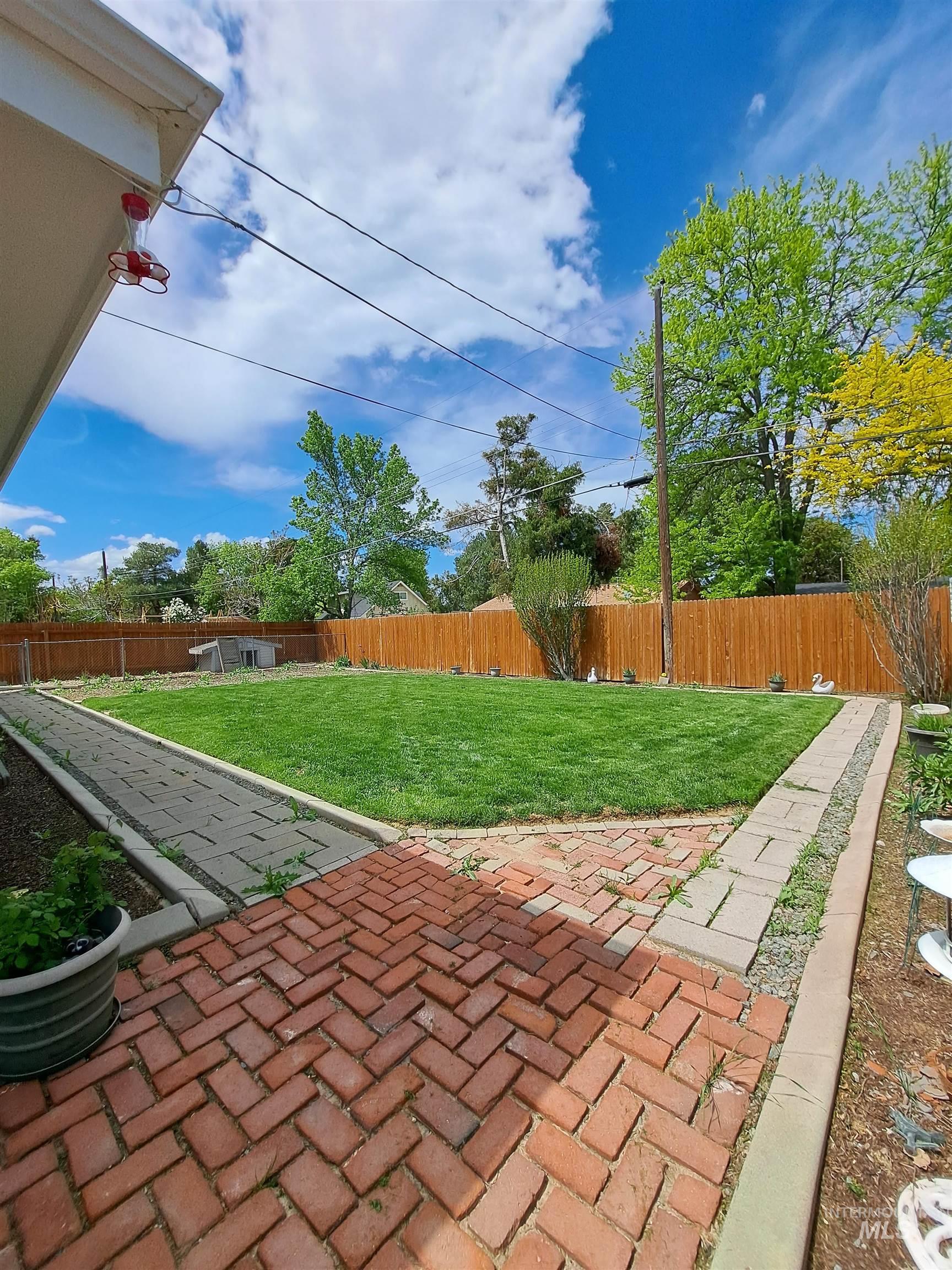 6316 W Cassia