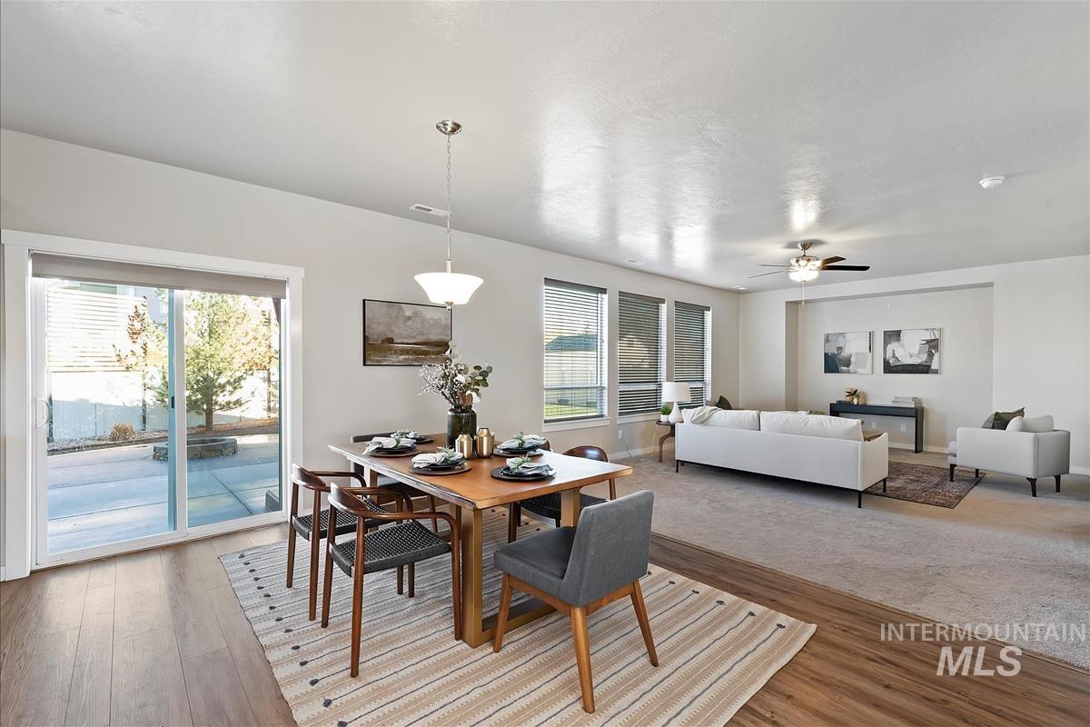 1036 W Flower Garden