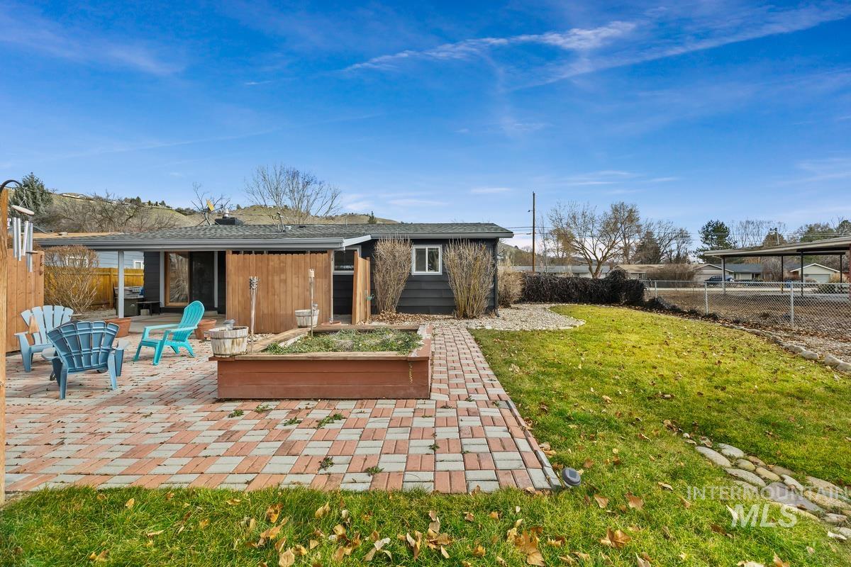 4701 N Collister Drive