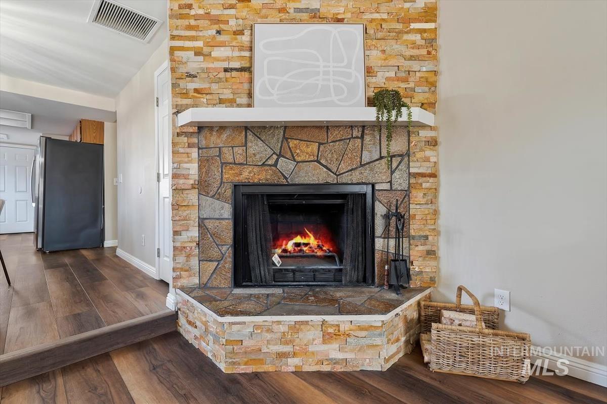 5672 W Ellens Ferry Dr.