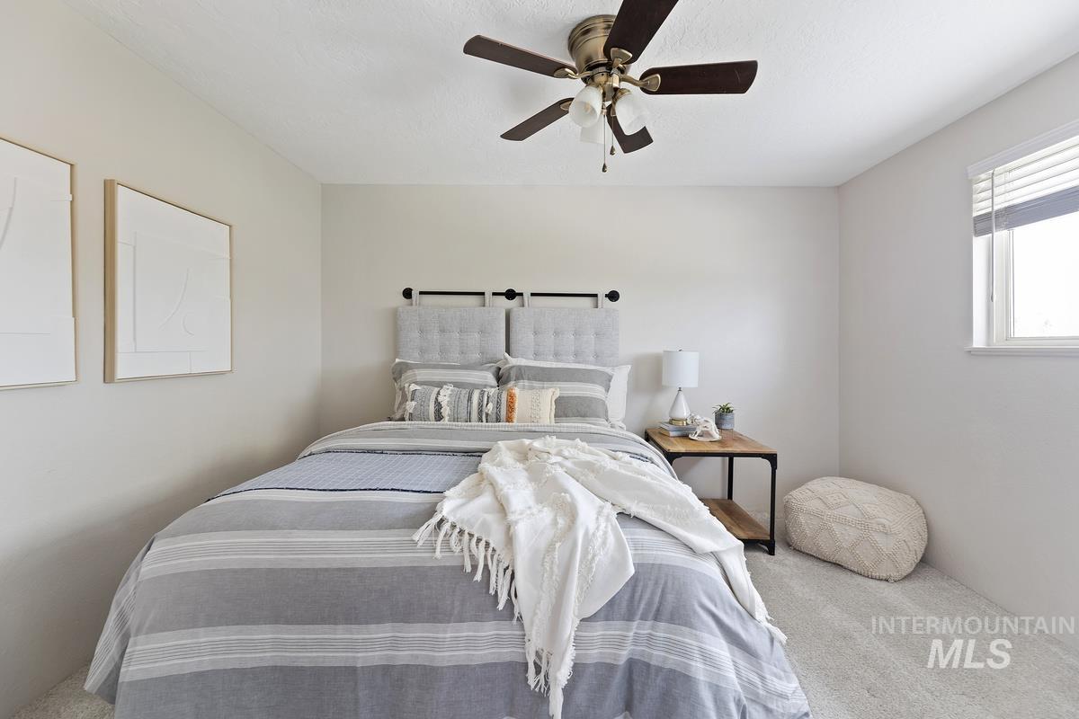 12600 W Goldenrod