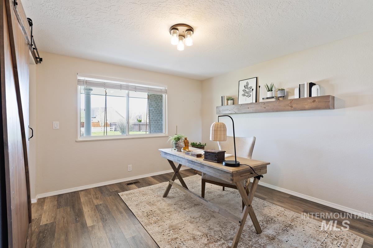 12600 W Goldenrod