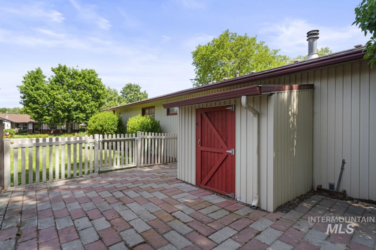 5429 W Ellens Ferry Dr.