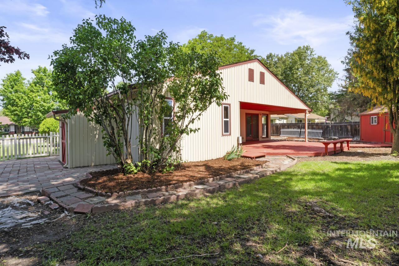 5429 W Ellens Ferry Dr.