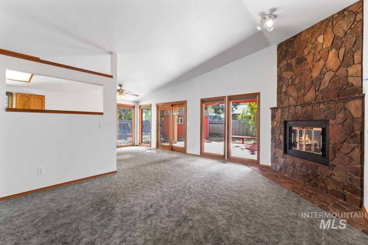 5429 W Ellens Ferry Dr.