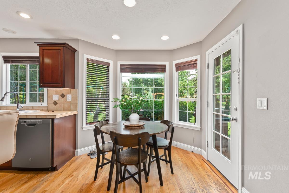 978 E Covey Run Court