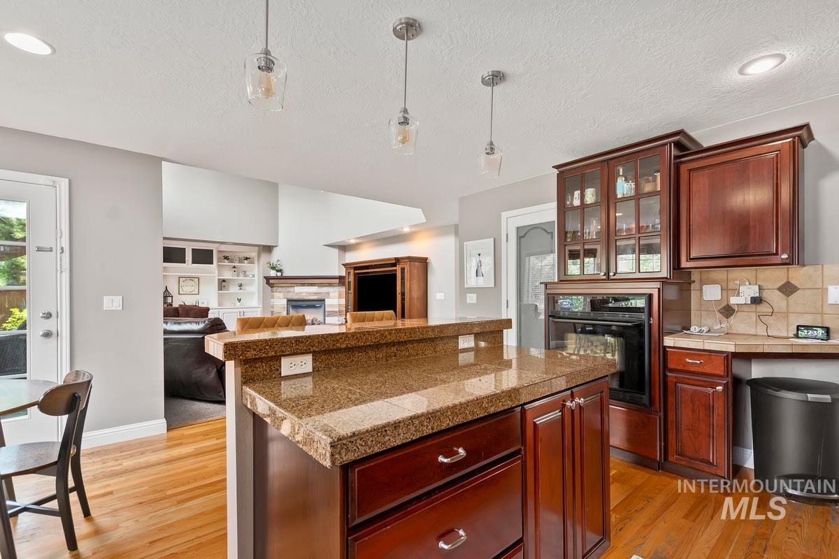 978 E Covey Run Court