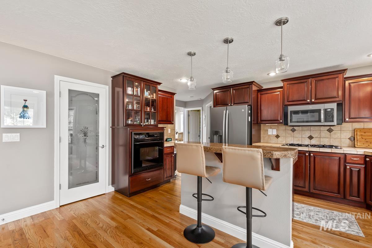 978 E Covey Run Court