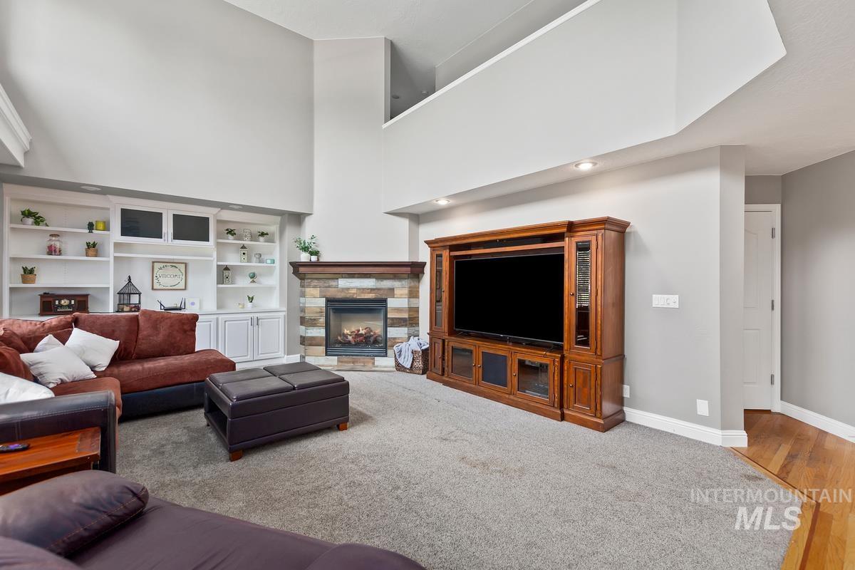 978 E Covey Run Court