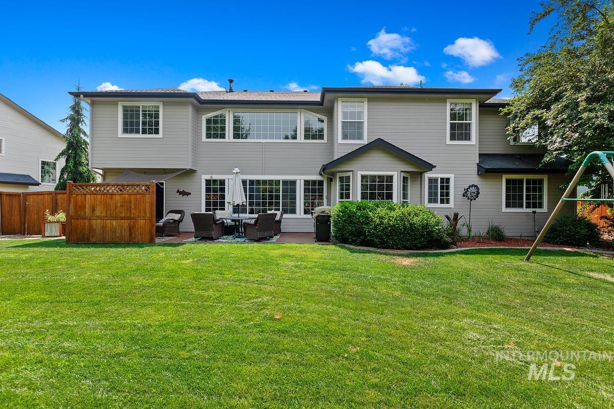 978 E Covey Run Court