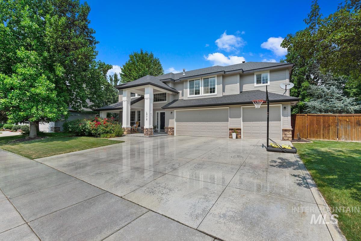 978 E Covey Run Court