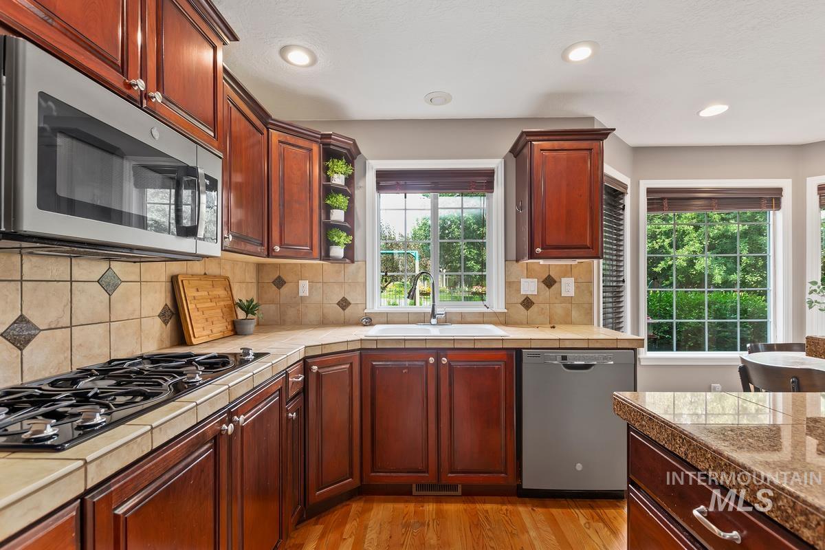 978 E Covey Run Court