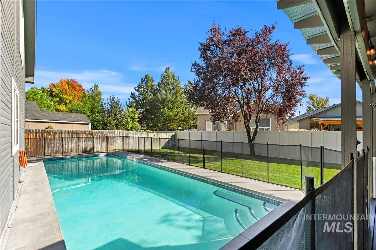 7485 W Kerry Dr.