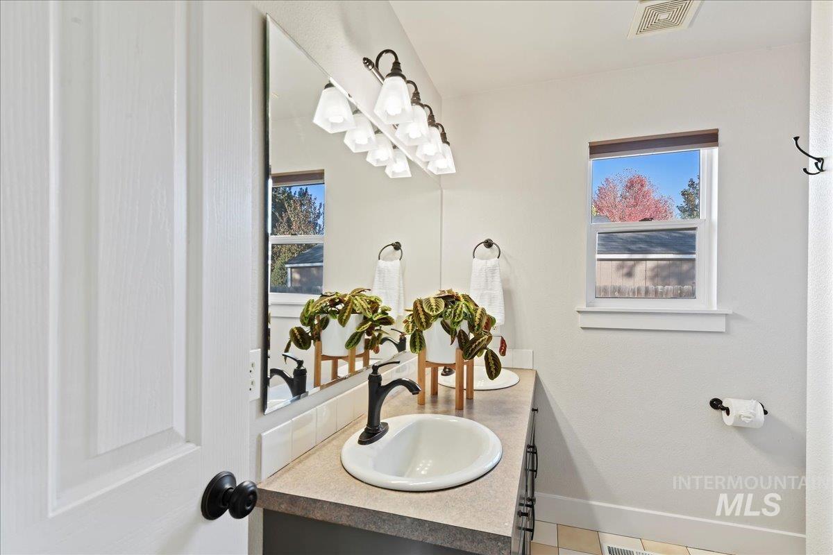 7485 W Kerry Dr.