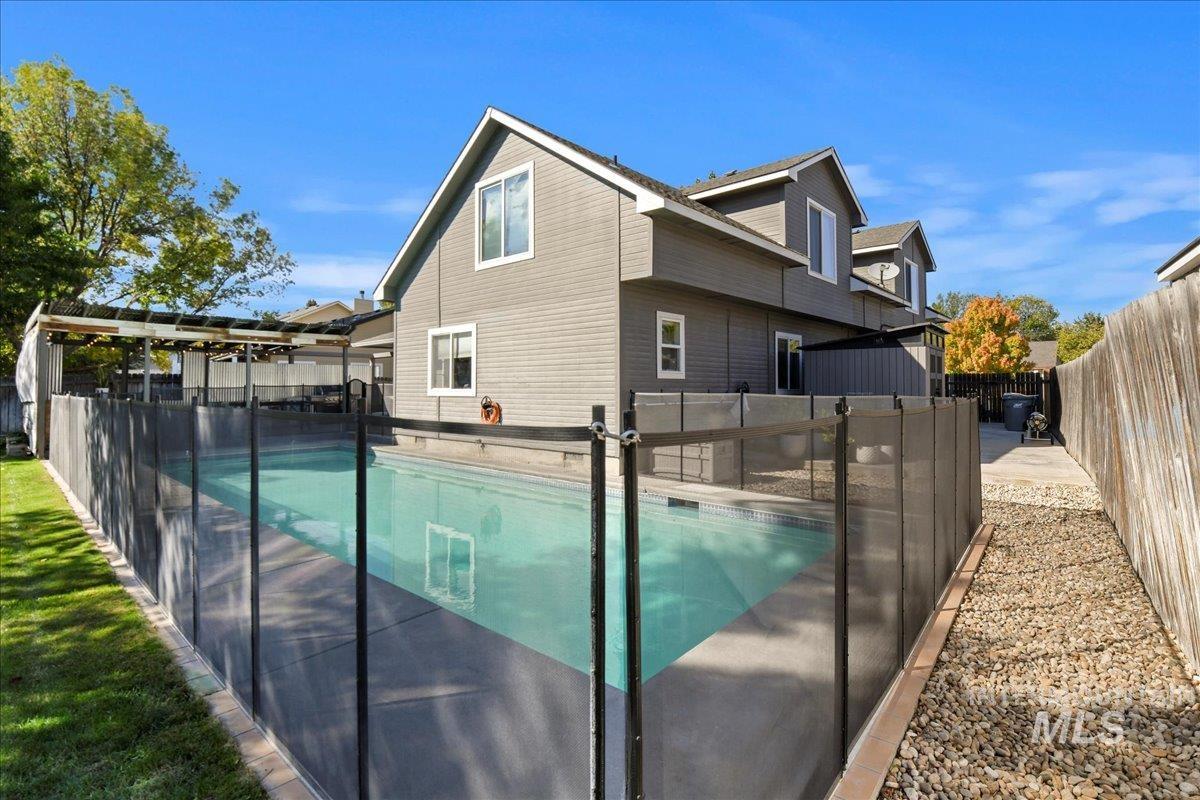 7485 W Kerry Dr.