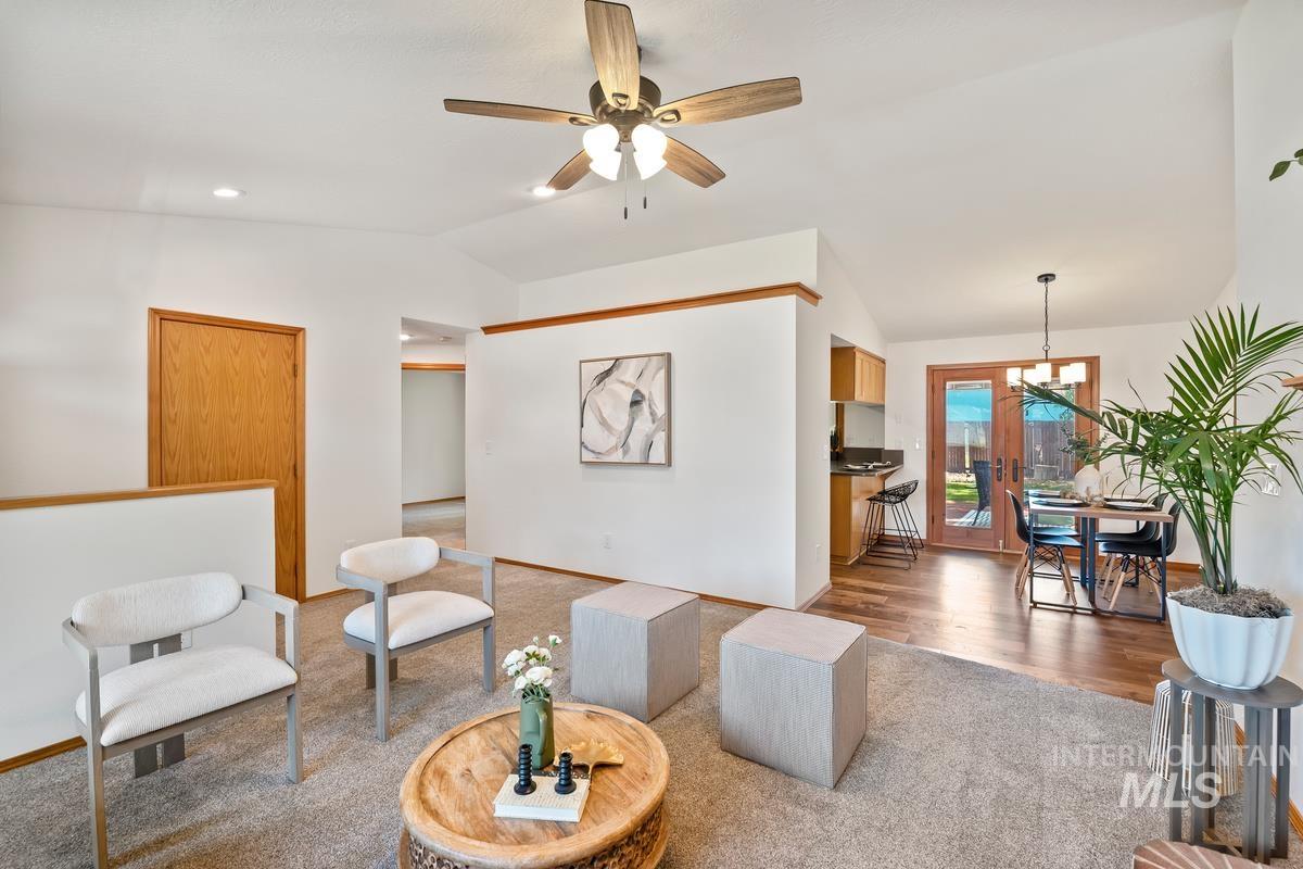 9421 W Rifleman St.