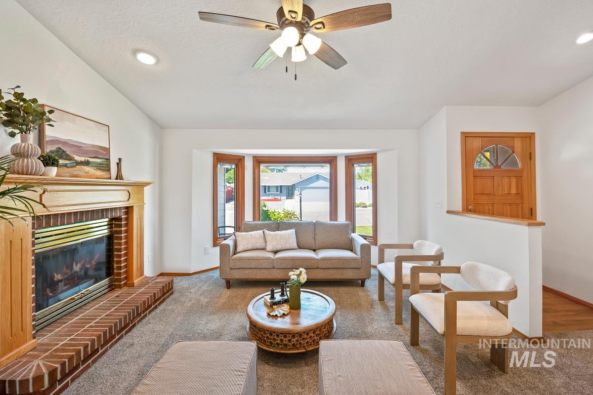 9421 W Rifleman St.