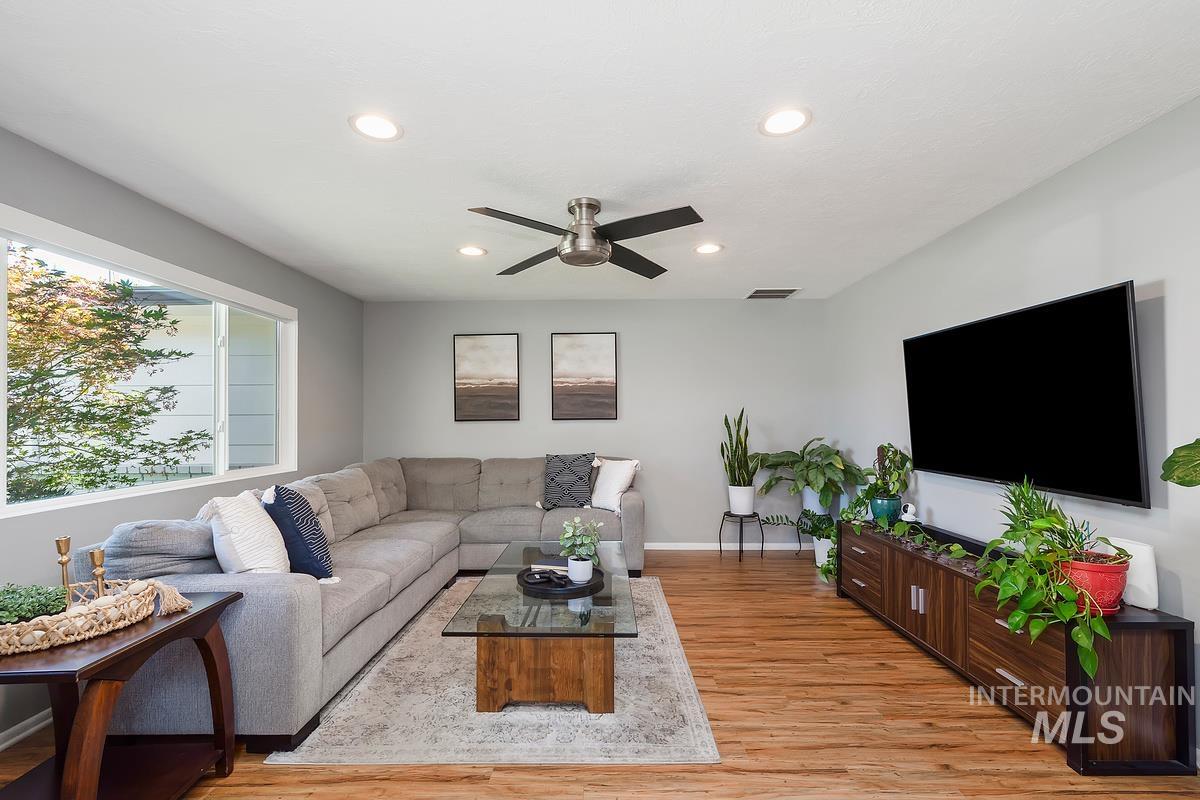 9531 W Atmore Dr