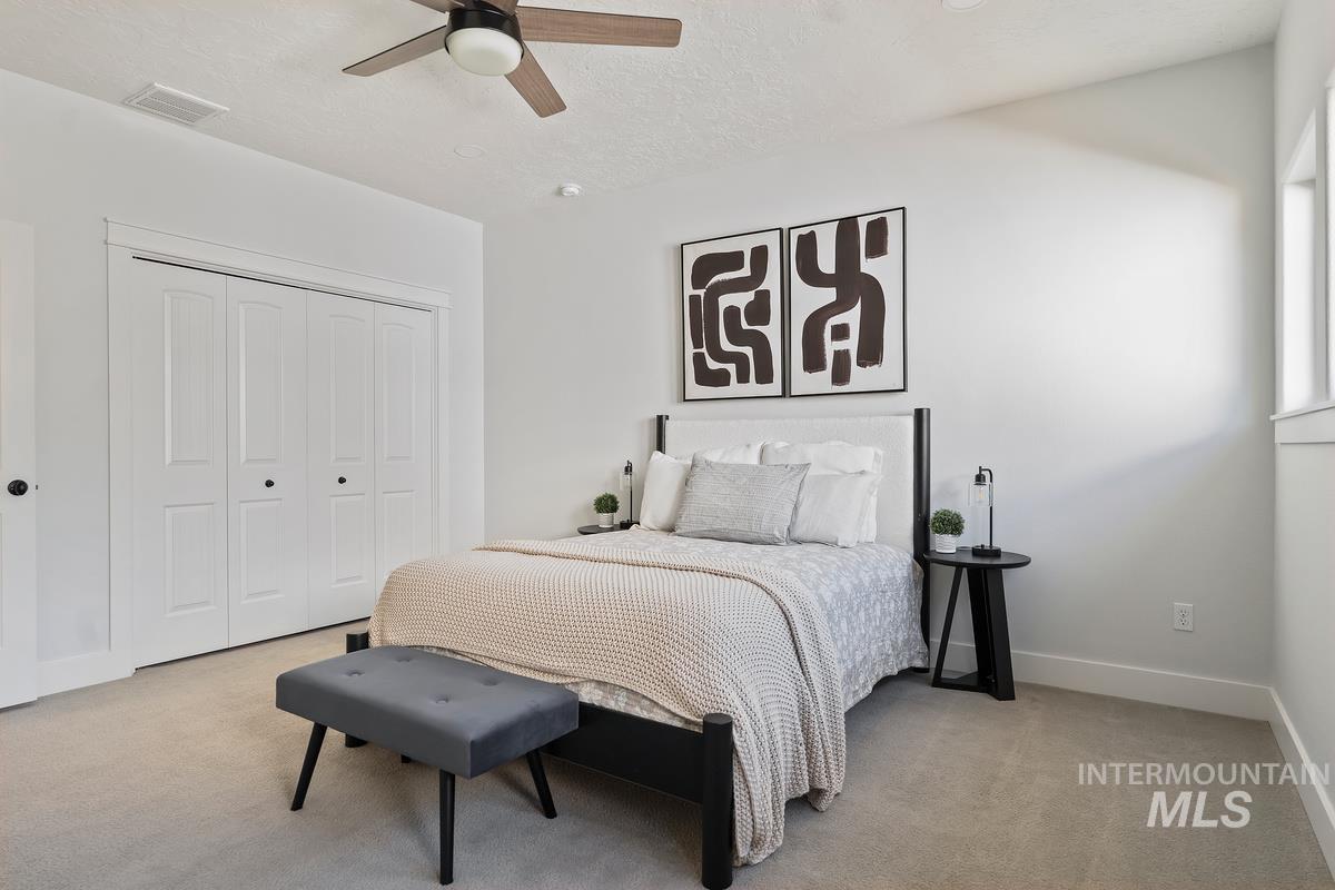 5638 E E Felly Rim Ct