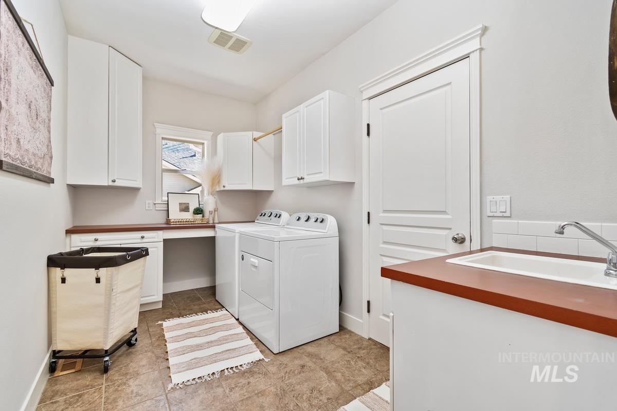 5350 E Softwood