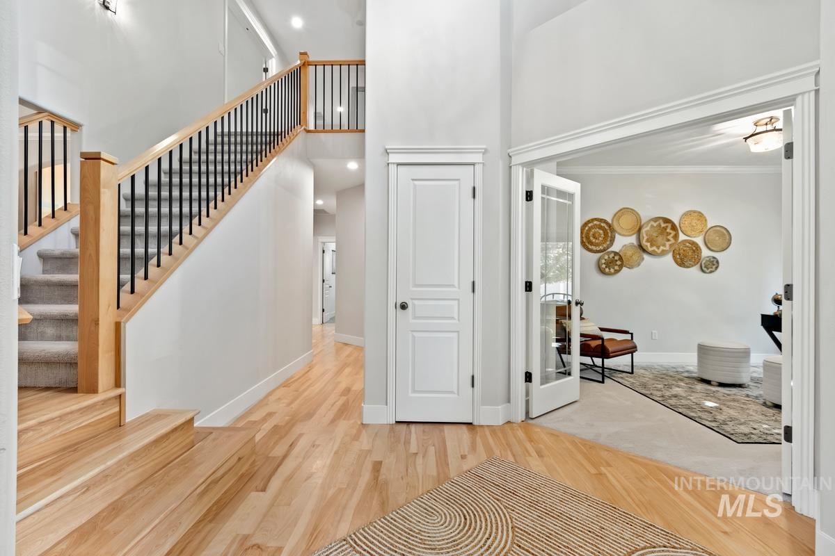 5350 E Softwood