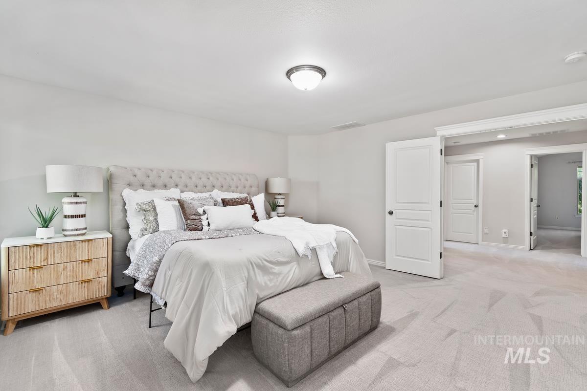 5350 E Softwood