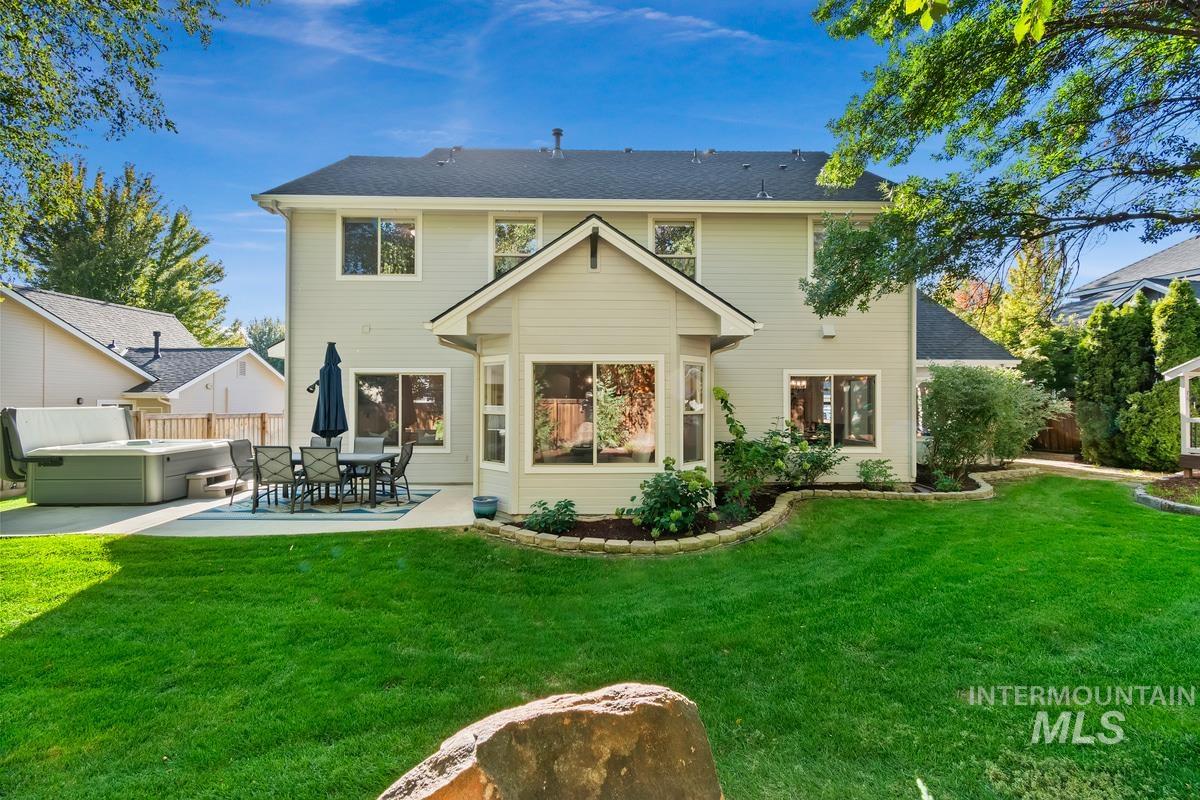5350 E Softwood