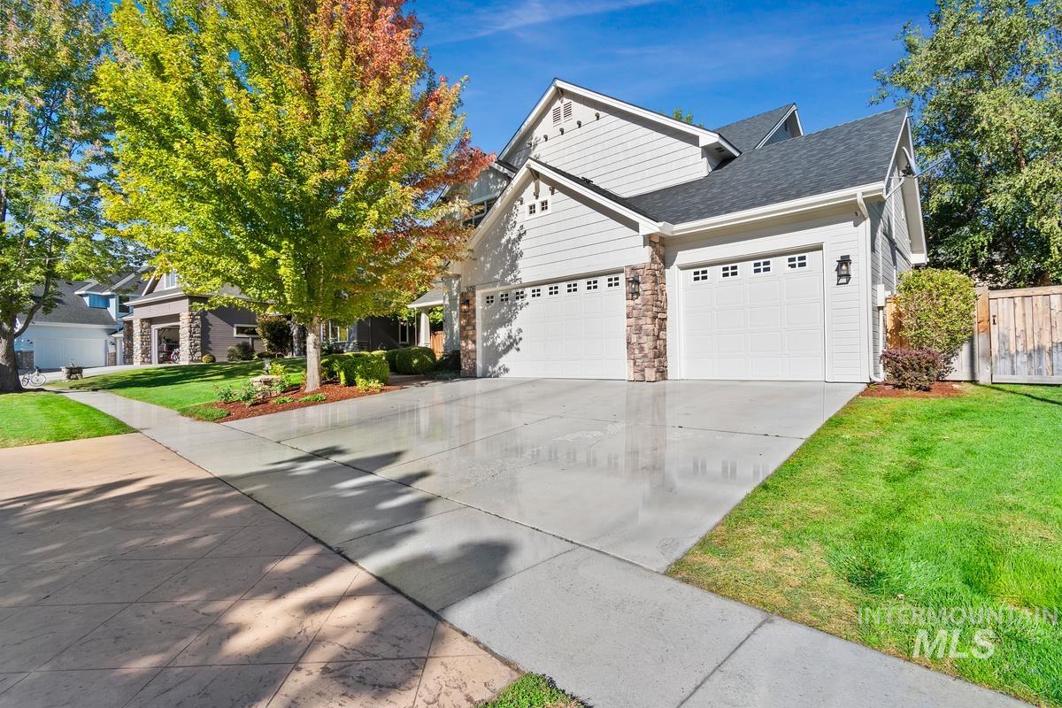 5350 E Softwood