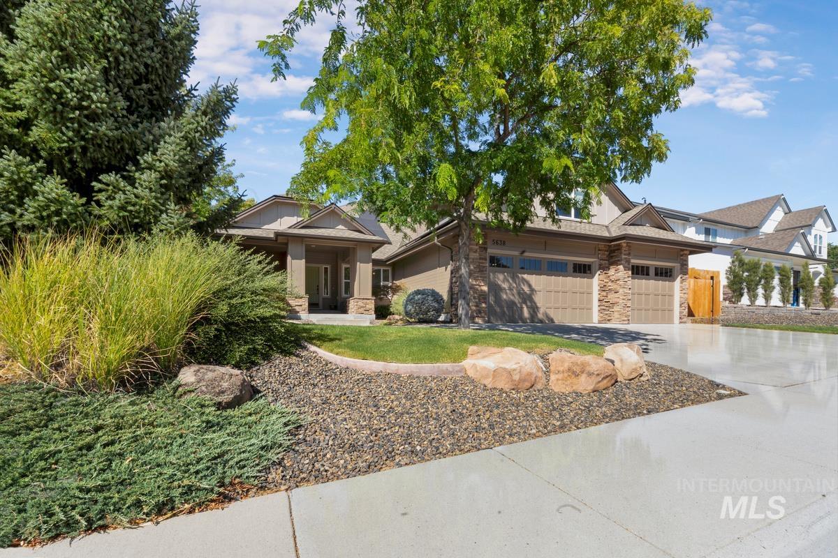 5638 E Felly Rim Ct