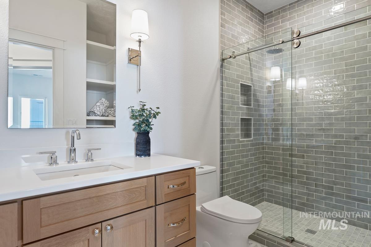 5638 E Felly Rim Ct