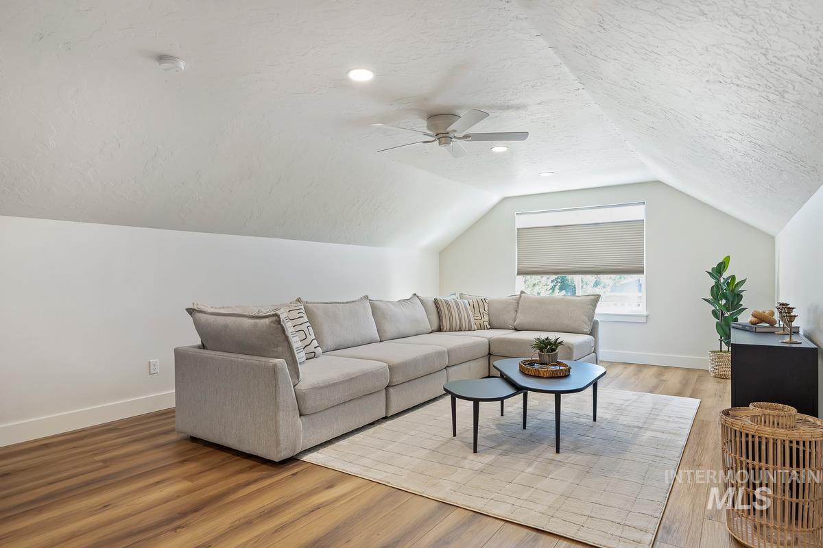 5638 E Felly Rim Ct